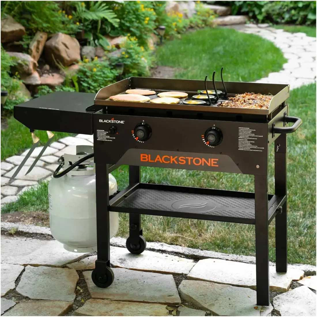 blackstone 28 inch dual side shelve propane griddle with omnivore technology blackstone 28 inch dual side shelve propane griddle with omnivore technology